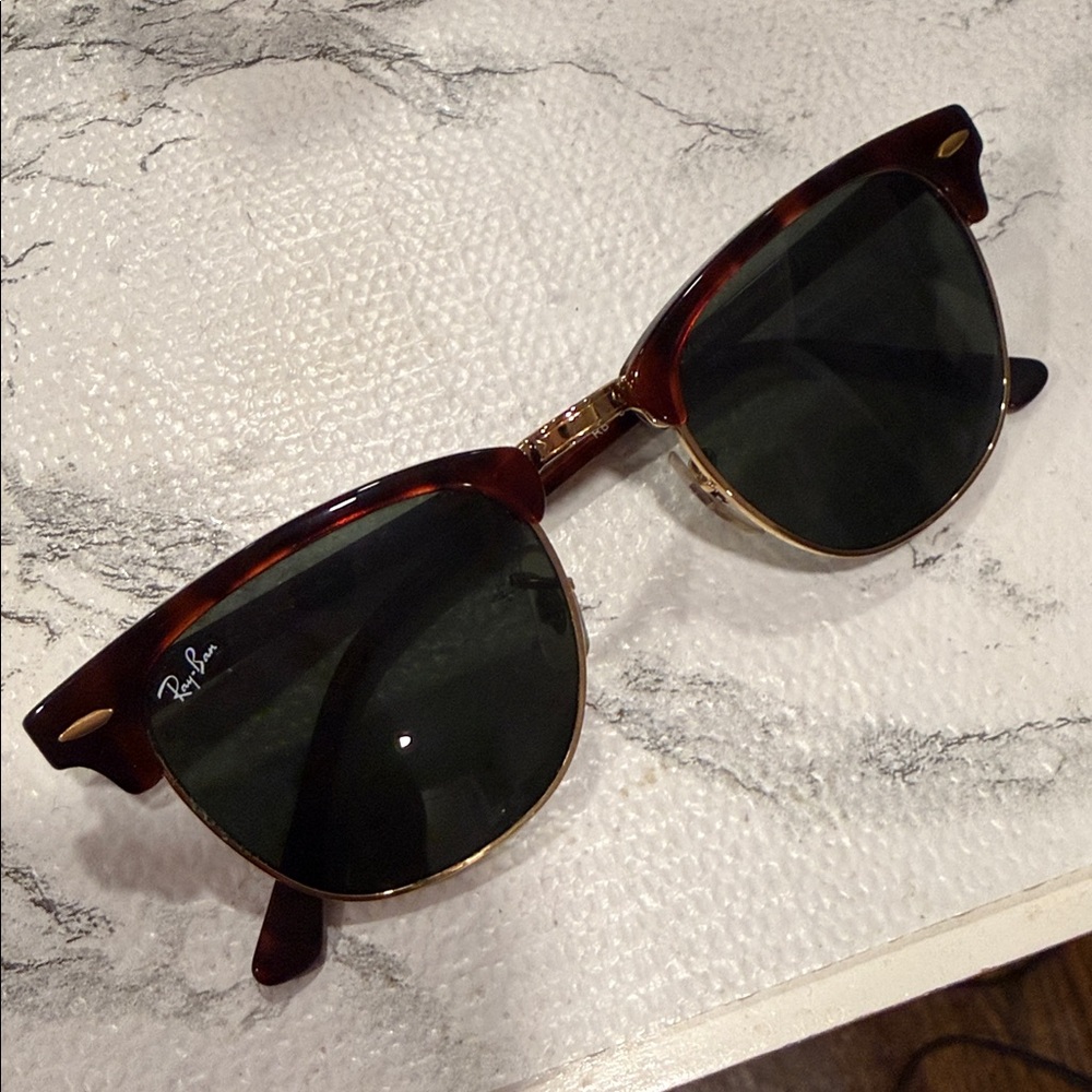 Ray-Ban Clubmaster Sunglasses